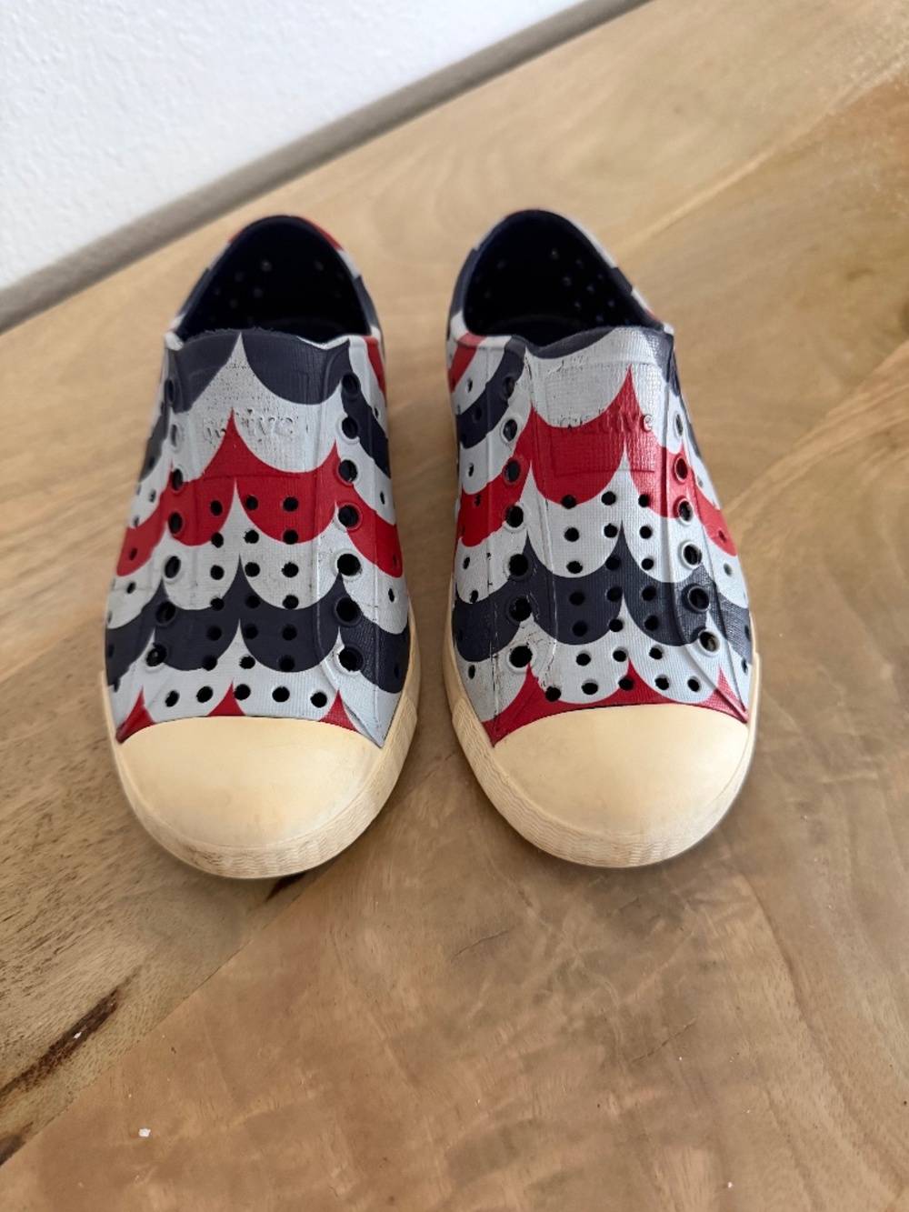Native shoes C9